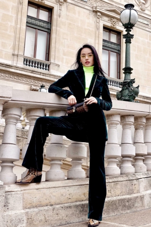 Travelling the world with Khanh Linh The Face 2017