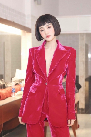 Hien Ho in Kin Concept premium velvet suits